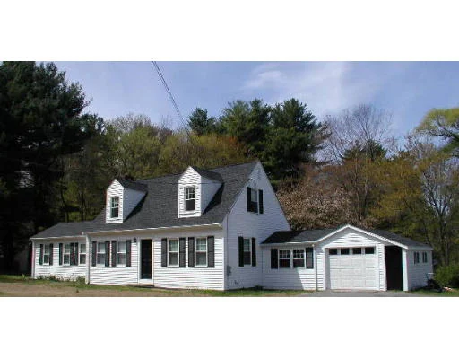 Unit for sale at 129 Landham Rd, Sudbury, MA 01776