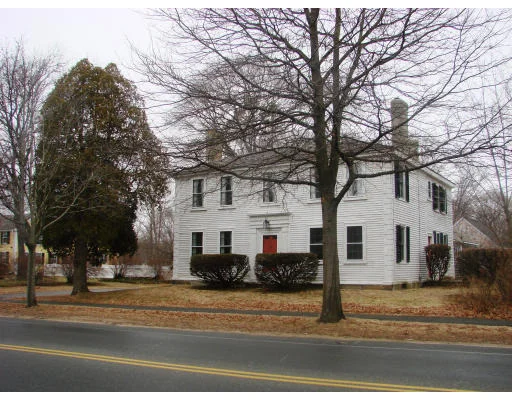 Unit for sale at 413 Main, Hingham, MA 02043