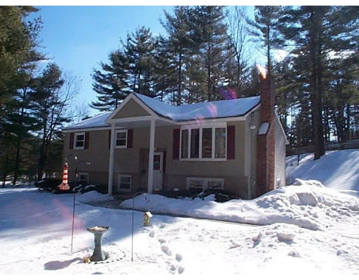 Unit for sale at 23 Spaulding Street, Townsend, MA 01469