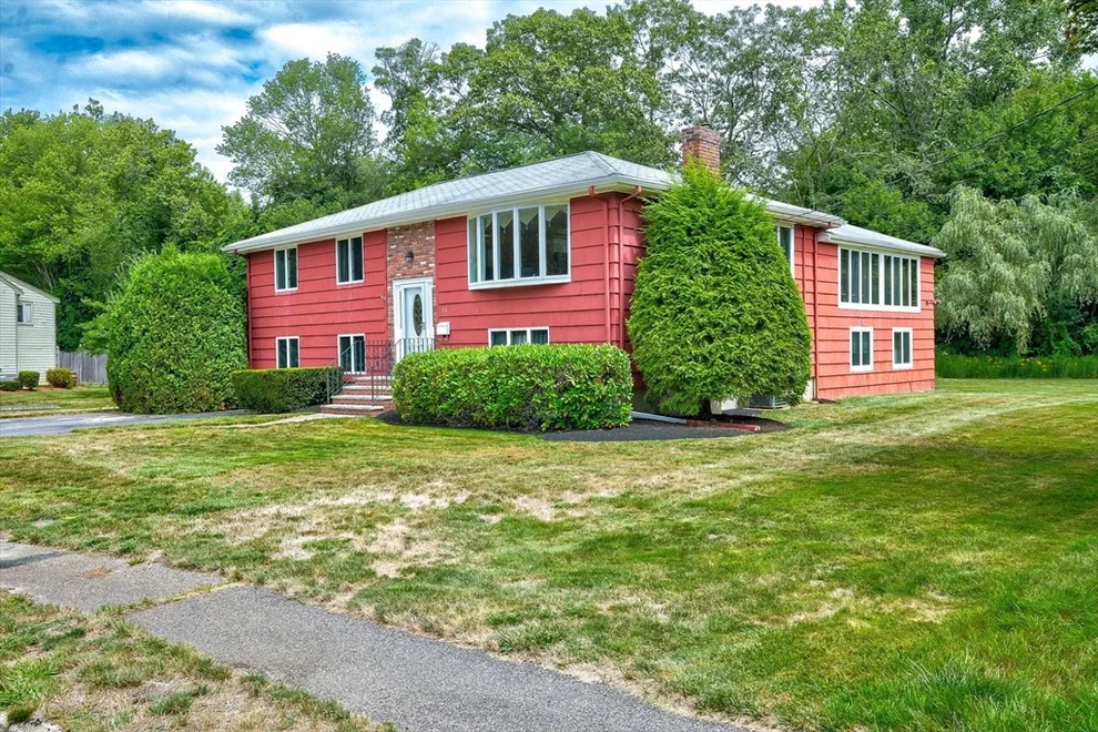 Unit for sale at 53 Trainor Drive, Braintree, MA 02184