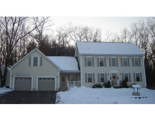Unit for sale at 62 Autumn Rd, Dracut, MA 01826