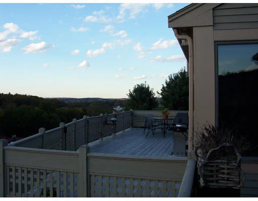 Unit for sale at 7 Wainwright Rd, Winchester, MA 01890