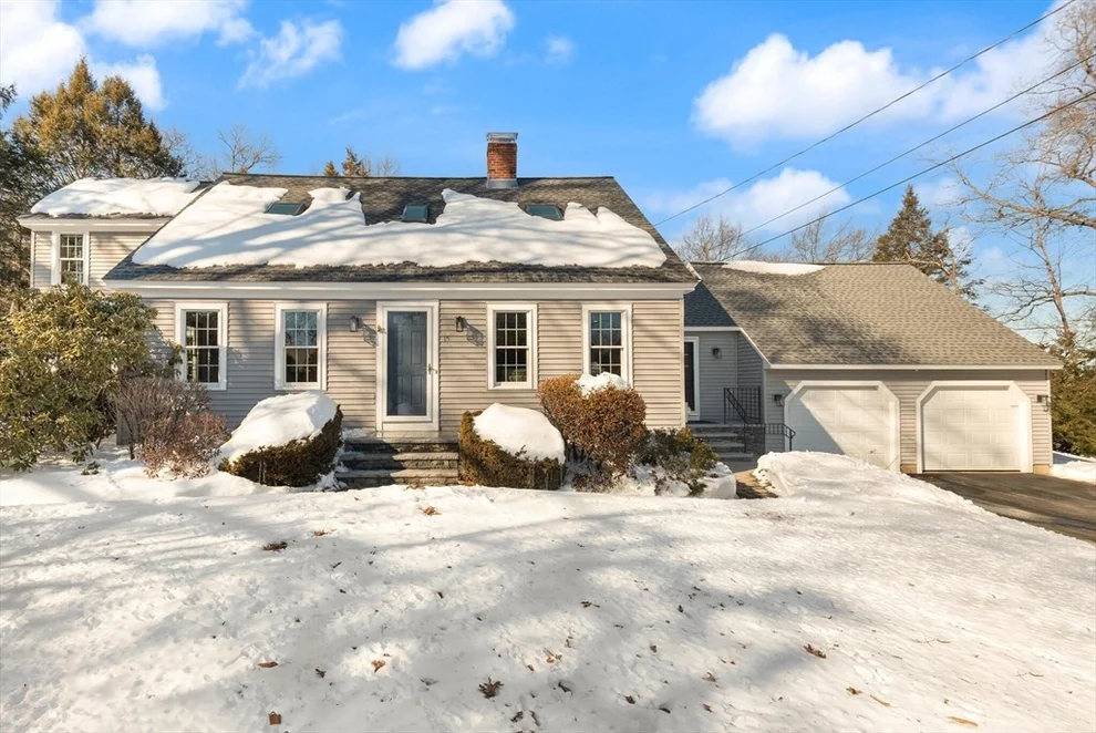 Unit for sale at 15 Locke Rd, Chelmsford, MA 01824