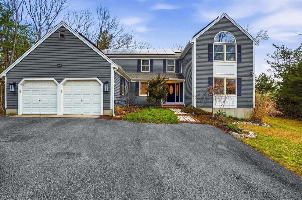 Unit for sale at 77 Highland Rd, Abington, MA 02351