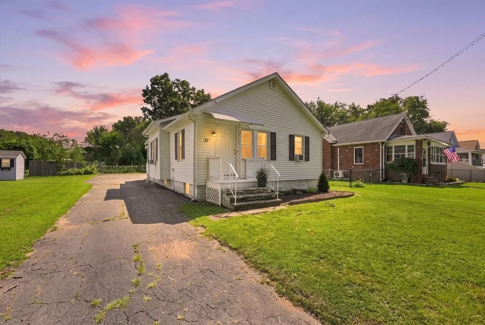 Unit for sale at 37 Kensington St, Agawam, MA 01030