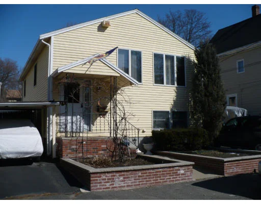 Unit for sale at 51 Hillside Ave, Swampscott, MA 01907