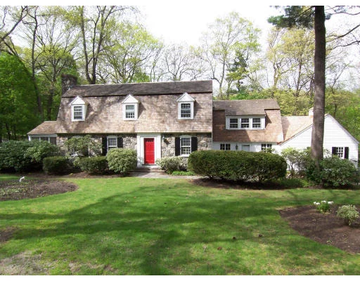 Unit for sale at 7 Fernway, Winchester, MA 01890