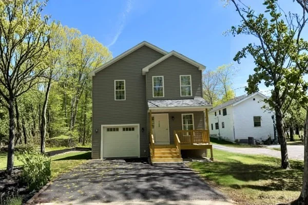 Unit for sale at 148A Tory Fort Ln, Worcester, MA 01602