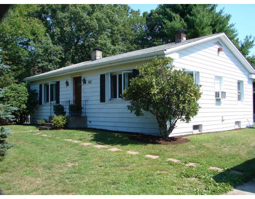 Unit for sale at 207 Plain St, Rehoboth, MA 02769