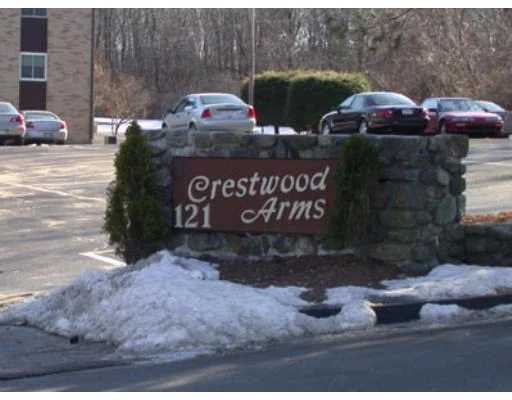 Unit for sale at 121 Bailey St, Worcester, MA 01602