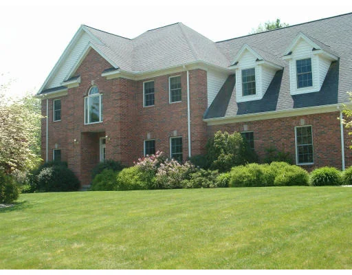 Unit for sale at 9 Anna Marie Ln, East Longmeadow, MA 01028