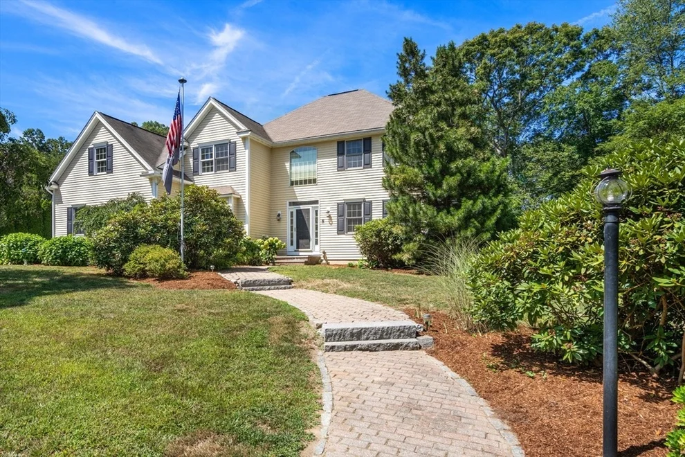 Unit for sale at 8 Oscars Way, Maynard, MA 01754