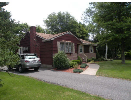 Unit for sale at 98 Sycamore St, Holbrook, MA 02343