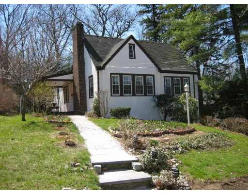 Unit for sale at 172 Laurel Drive, Needham, MA 02492