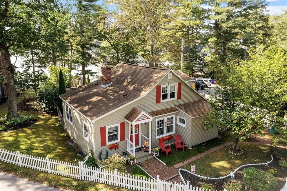 Unit for sale at 20 4th Lane, Chelmsford, MA 01824