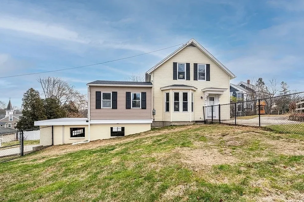 Unit for sale at 11 Chesley St, Millville, MA 01529