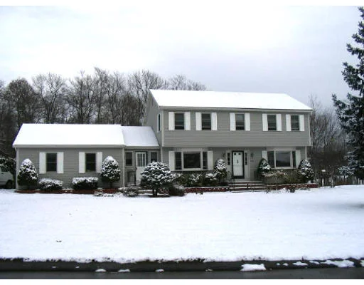 Unit for sale at 136 Hollytree, Stoughton, MA 02072