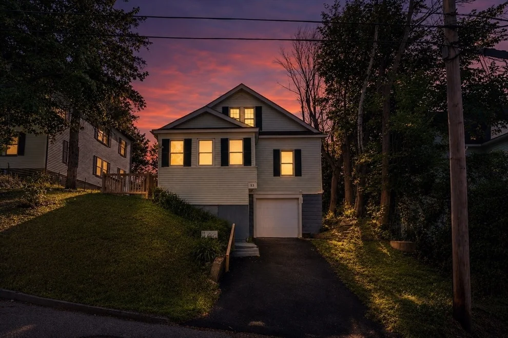 Unit for sale at 53 Peabody St, Gardner, MA 01440