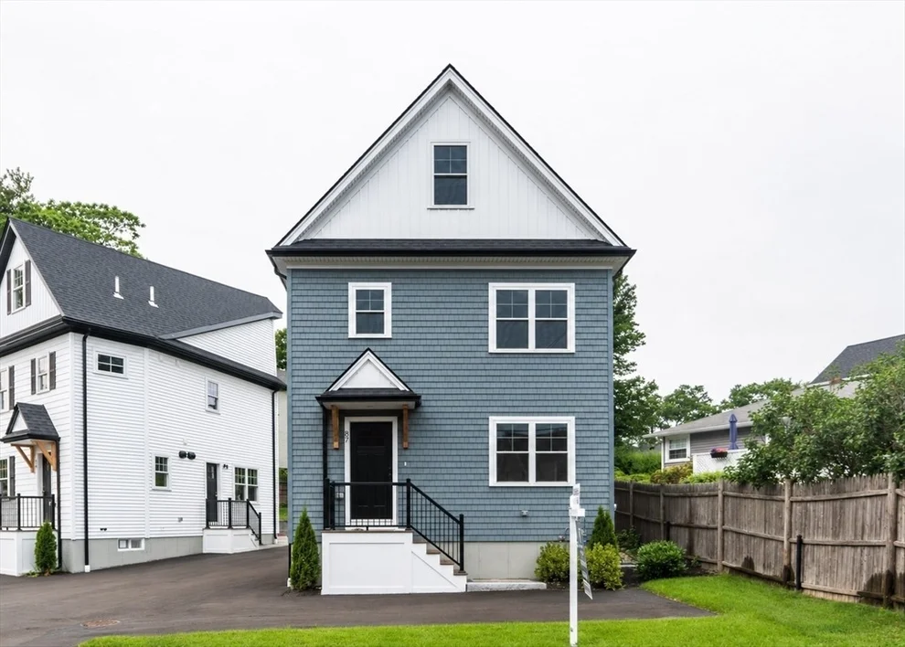 Unit for sale at 87 Hardy Pond Road, Waltham, MA 02452