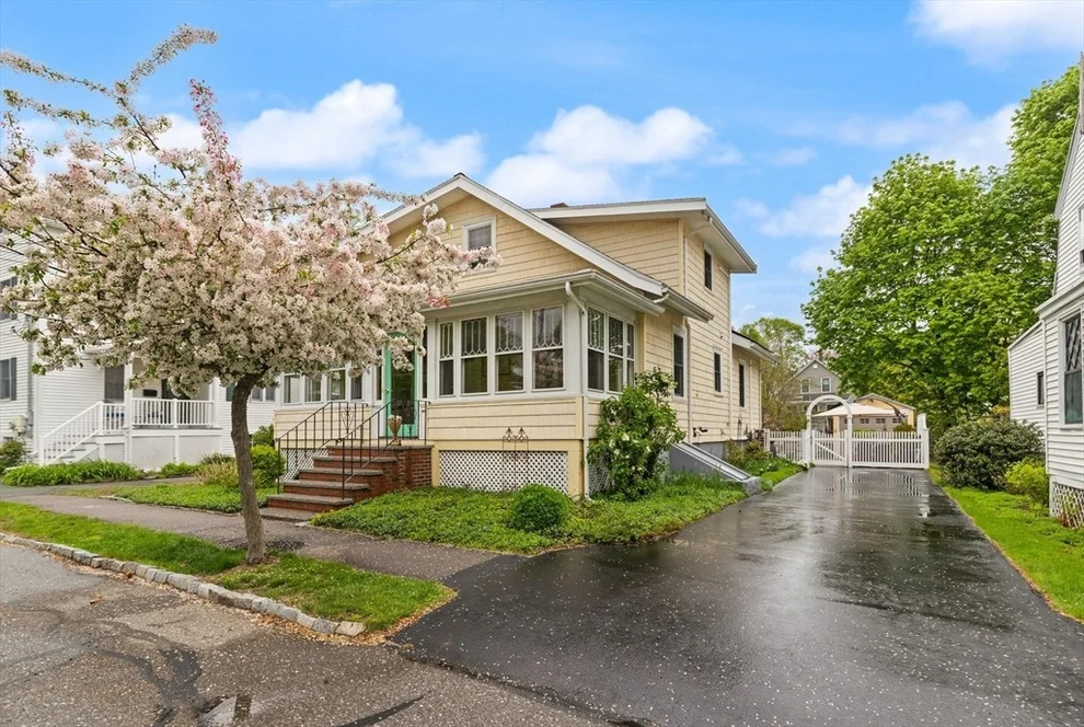 Unit for sale at 6 Gardner St, Beverly, MA 01915