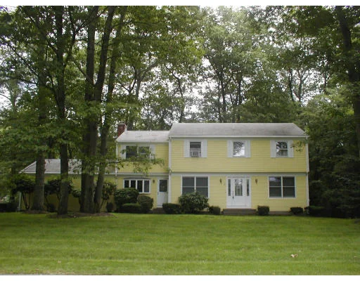 Unit for sale at 175 Ferncliffe Rd, Seekonk, MA 02771