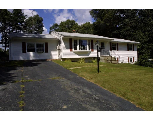 Unit for sale at 9 Crockett Drive, Chelmsford, MA 01824