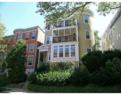 Unit for sale at 40 Claflin Rd, Brookline, MA 02446