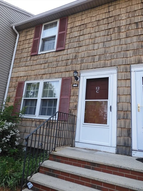 Unit for sale at 12C Oliver St, Haverhill, MA 01832