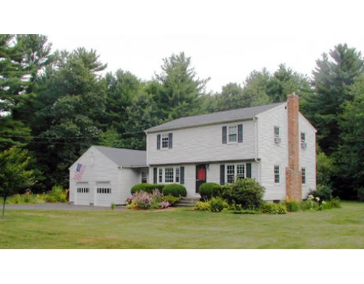 Unit for sale at 33 Daniels Street, Franklin, MA 02038