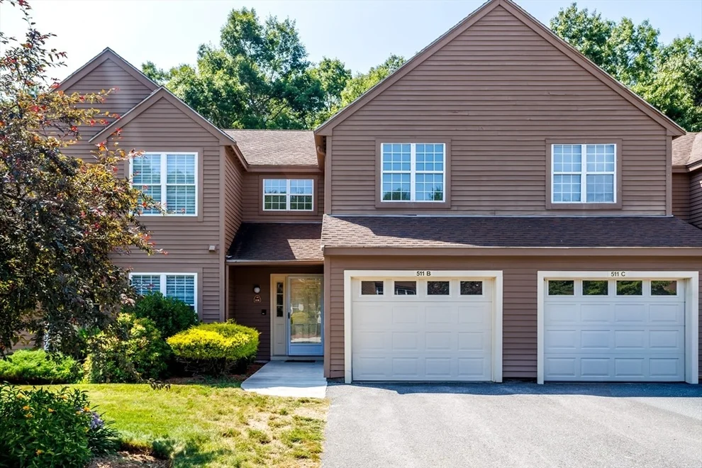Unit for sale at 511 Ridgefield Cir, Clinton, MA 01510