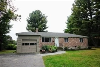 Unit for sale at 2 Mcadams Rd, Framingham, MA 01701