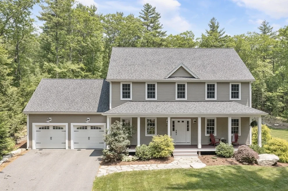 Unit for sale at 121 Northwest Main St, Douglas, MA 01516