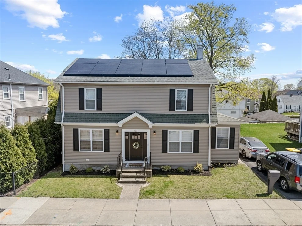 Unit for sale at 923 Robeson St, Fall River, MA 02720