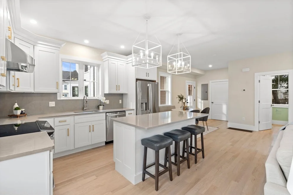 Unit for sale at 52 Forrester, Salem, MA 01970