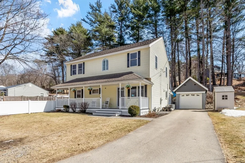 Unit for sale at 10 Juniper Lane, Georgetown, MA 01833