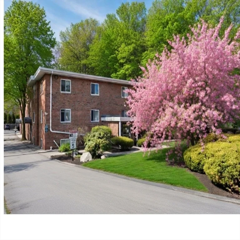 Unit for sale at 211 West St, Quincy, MA 02169