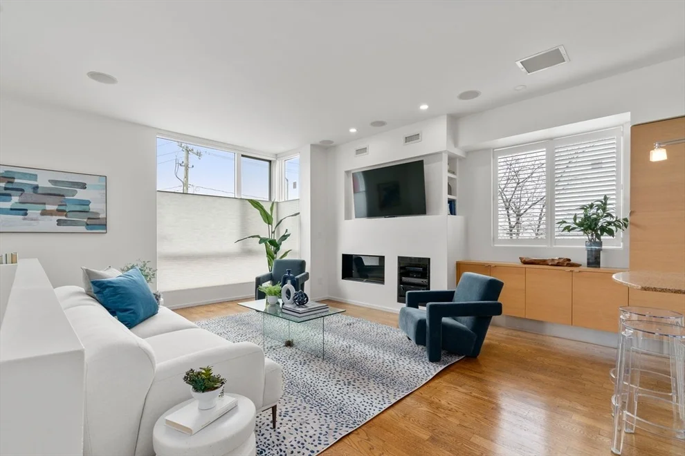 Unit for sale at 409 E 1st St, Boston, MA 02127