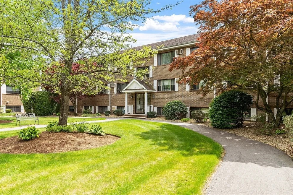Unit for sale at 45 Macy St, Amesbury, MA 01913