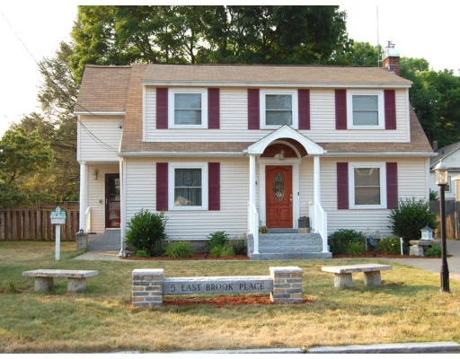 Unit for sale at 5 Eastbrook Place, Methuen, MA 01844