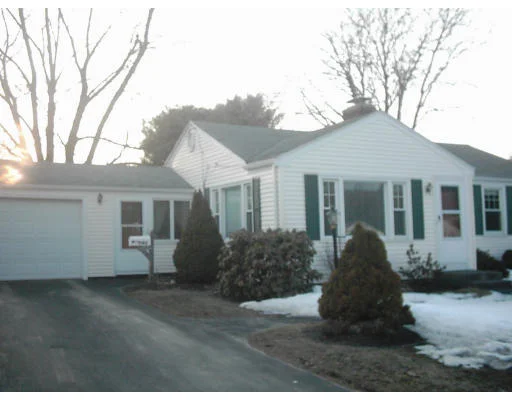 Unit for sale at 162 Maple, West Boylston, MA 01583