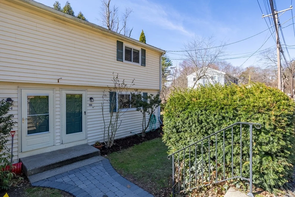 Unit for sale at 108 Central St, Acton, MA 01720