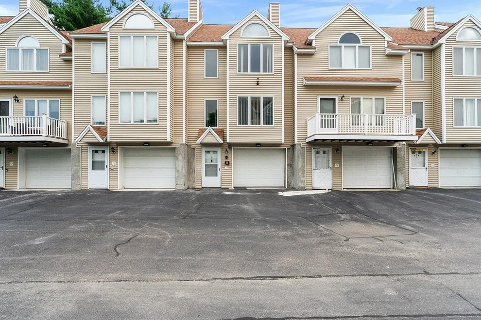 Unit for sale at 25 Tobey Rd, Dracut, MA 01826