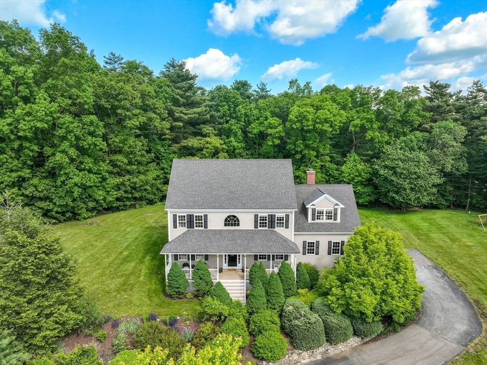 Unit for sale at 3 Hubley Lane, Southborough, MA 01772