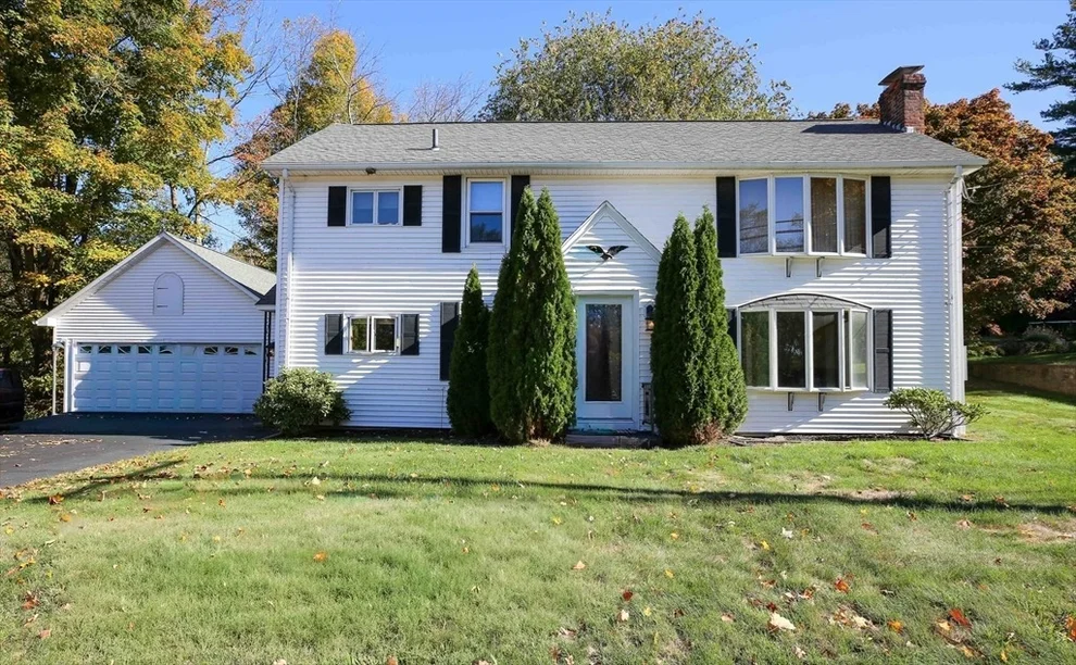 Unit for sale at 227 Gore Rd, Webster, MA 01570