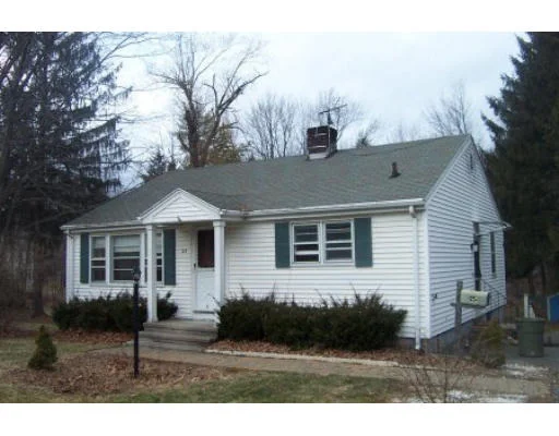Unit for sale at 25 Reservoir St, Holden, MA 01520