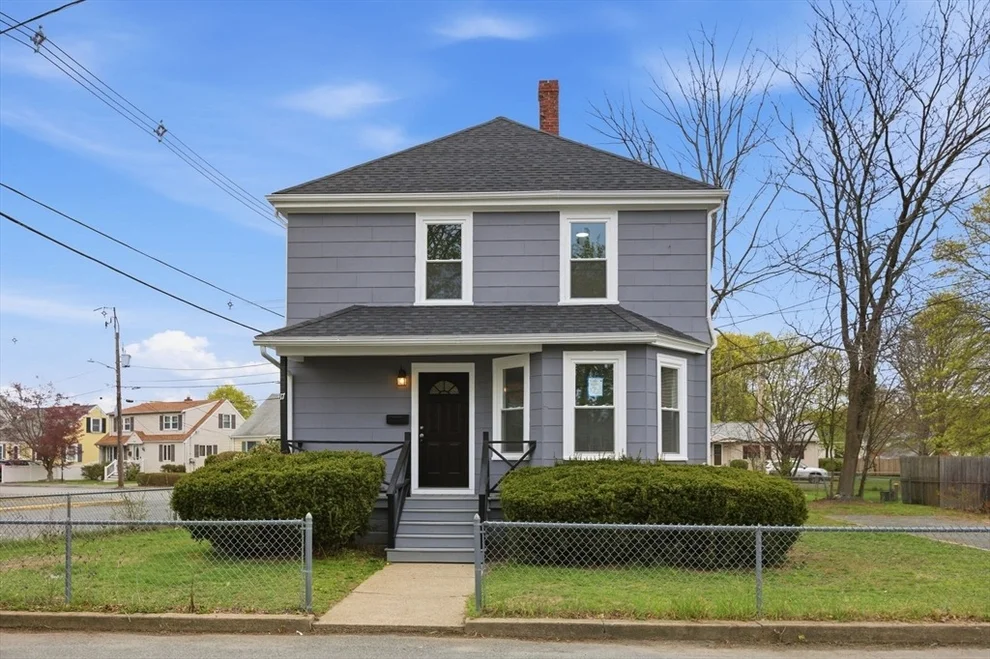 Unit for sale at 17 Tuckers Ct, Peabody, MA 01960