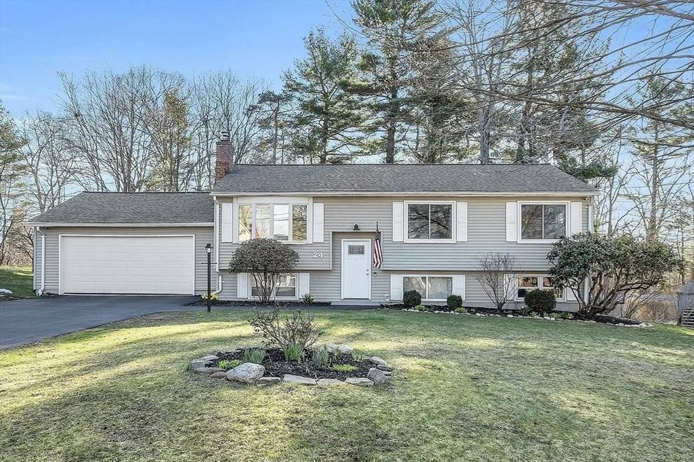 Unit for sale at 24 George St, Charlton, MA 01507