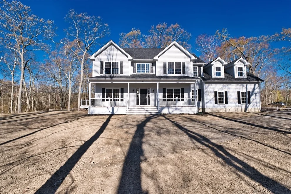 Unit for sale at 532 Old Warren Road, Swansea, MA 02777
