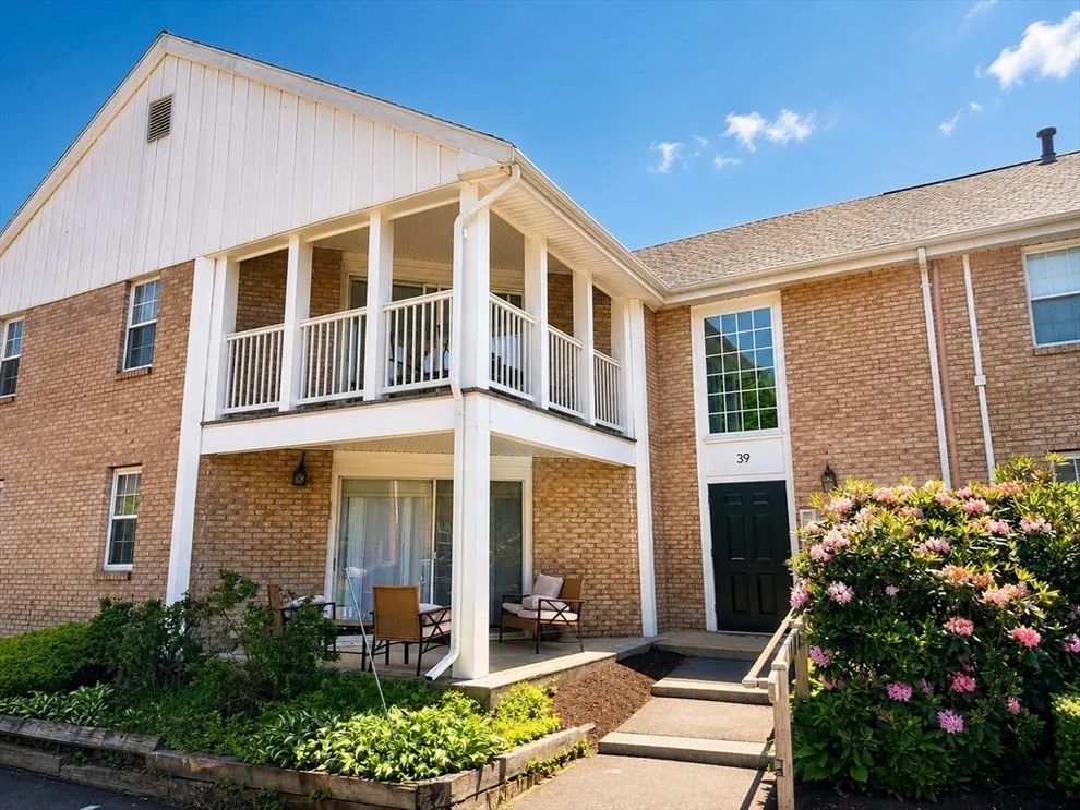 Unit for sale at 39 Christopher Dr, Stoughton, MA 02072