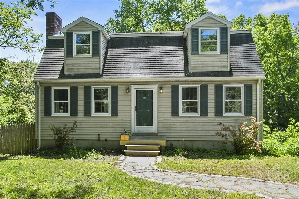 Unit for sale at 18 Lexington Street, Woburn, MA 01801